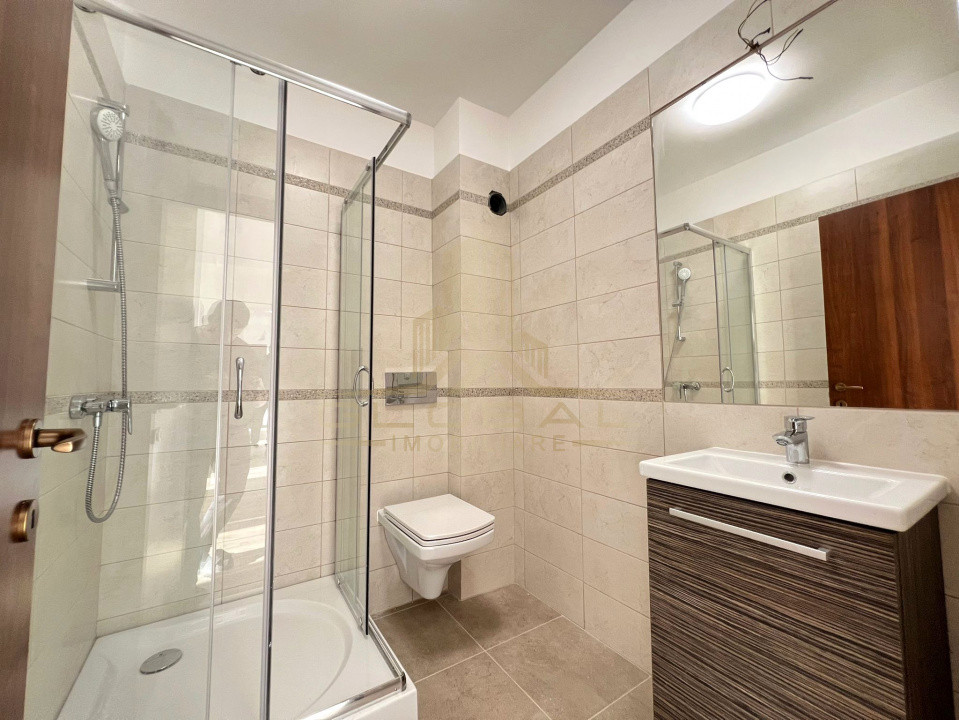 Pentrhouse Finisat, 3 camere 81 mp, graj, 45mp. terasa, Buna ZIua