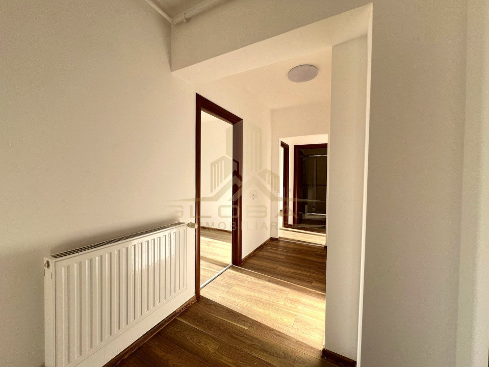 Pentrhouse Finisat, 3 camere 81 mp, graj, 45mp. terasa, Buna ZIua