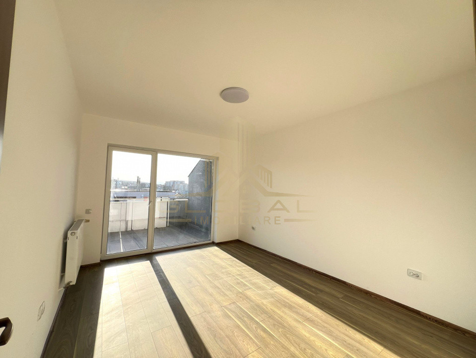 Pentrhouse Finisat, 3 camere 81 mp, graj, 45mp. terasa, Buna ZIua