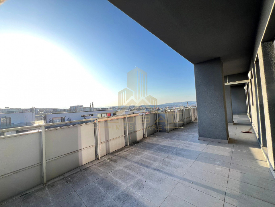 Pentrhouse Finisat, 3 camere 81 mp, graj, 45mp. terasa, Buna ZIua