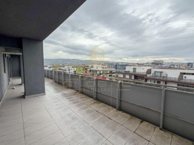 Pentrhouse 3 camere 81 mp, graj, 45mp. terasa, Buna ZIua-Bonjour