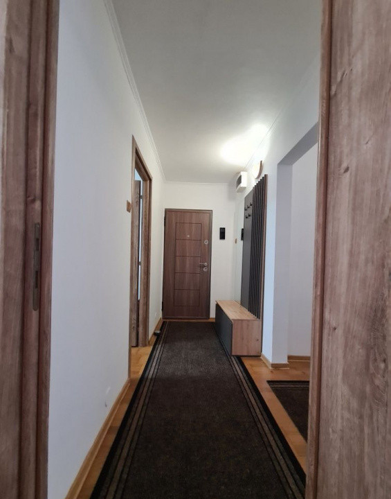 3 camere ,decomandat, 70 mp,  balcon zona str.Aleea Barsei, Marasti
