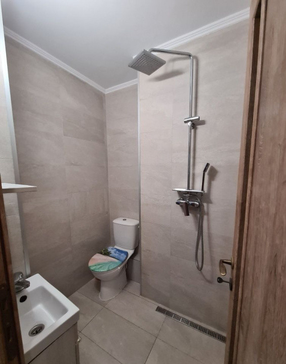 3 camere ,decomandat, 70 mp,  balcon zona str.Aleea Barsei, Marasti