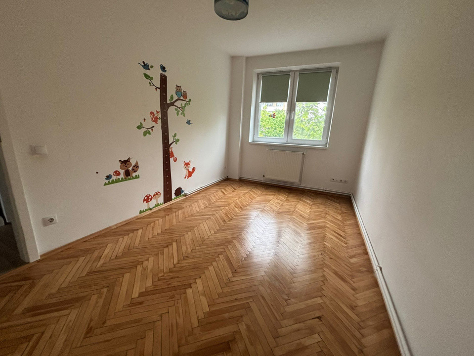 3 camere ,decomandat, 62 mp,  terasa, zona str.Aleea Baita, Gheorgheni