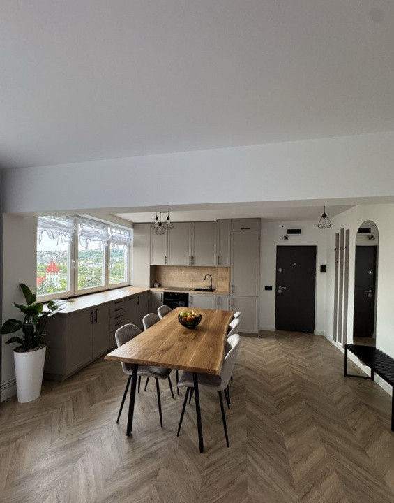 3 camere Lux, TOtul Nou, 73 mp,  terasa, Hotel River Park, Grigorescu