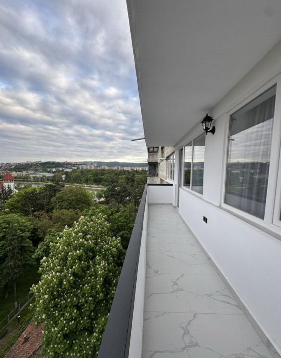 3 camere Lux, TOtul Nou, 73 mp,  terasa, Hotel River Park, Grigorescu