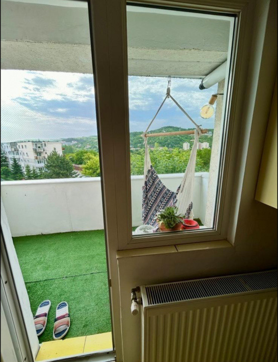 2 camere ,decomandat, 53 mp,  terasa, zona str.Tasnad, Manastur