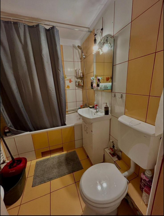 2 camere ,decomandat, 53 mp,  terasa, zona str.Tasnad, Manastur