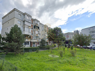 2 camere ,decomandat, 53 mp,  terasa, zona str.Tasnad, Manastur