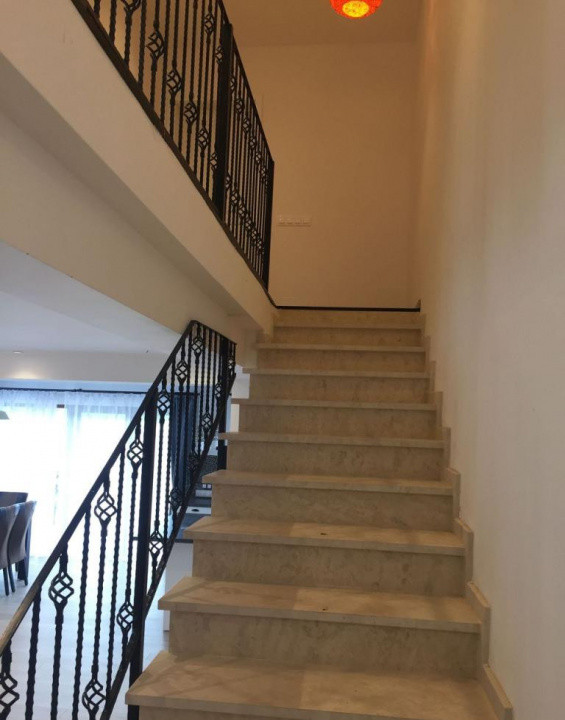 4 camere, duplex, 135 mp, curte, zona str.Colonia Borhanci, Borhanci