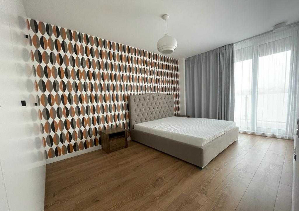5 camere, LUX, 92 mp,  terasa 44 mp,str.Septimiu Albini, Gheorgheni