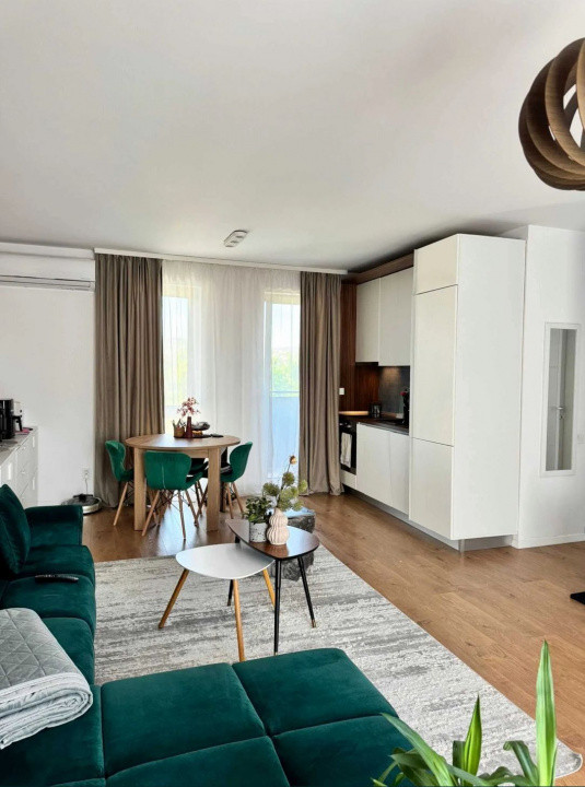 3 camere , 73 mp, LUX, terasa,, parcare zona Anton Pan Marasti