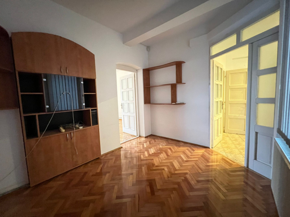 Apartament 2 camere, 50 mp. IMOBIL NOU, Str.Traian, Centru 
