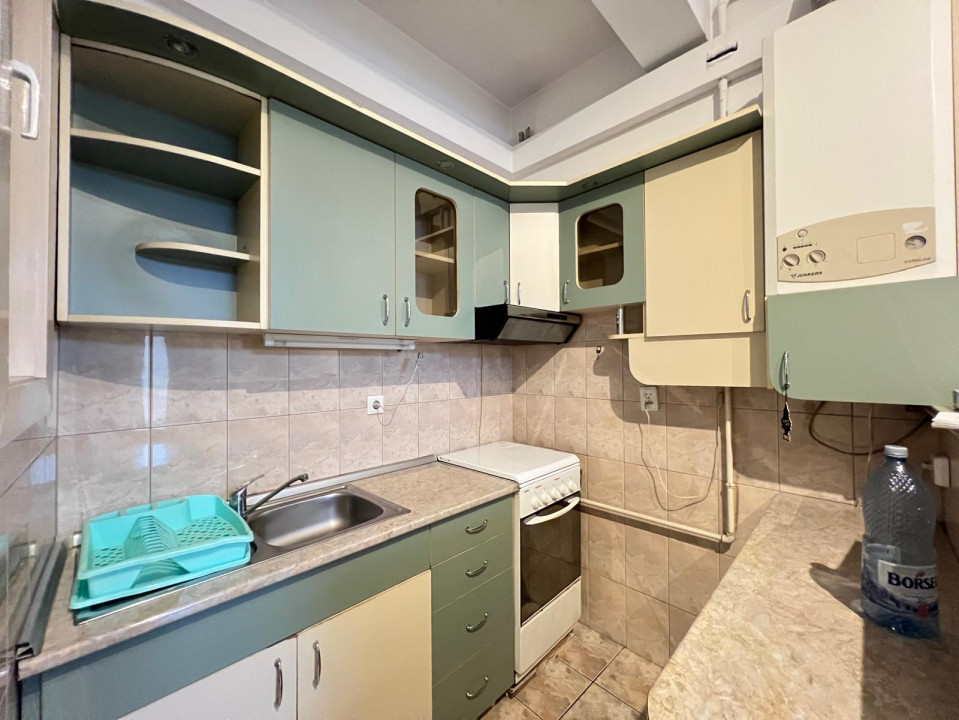 Apartament 2 camere, 50 mp. IMOBIL NOU, Str.Traian, Centru 
