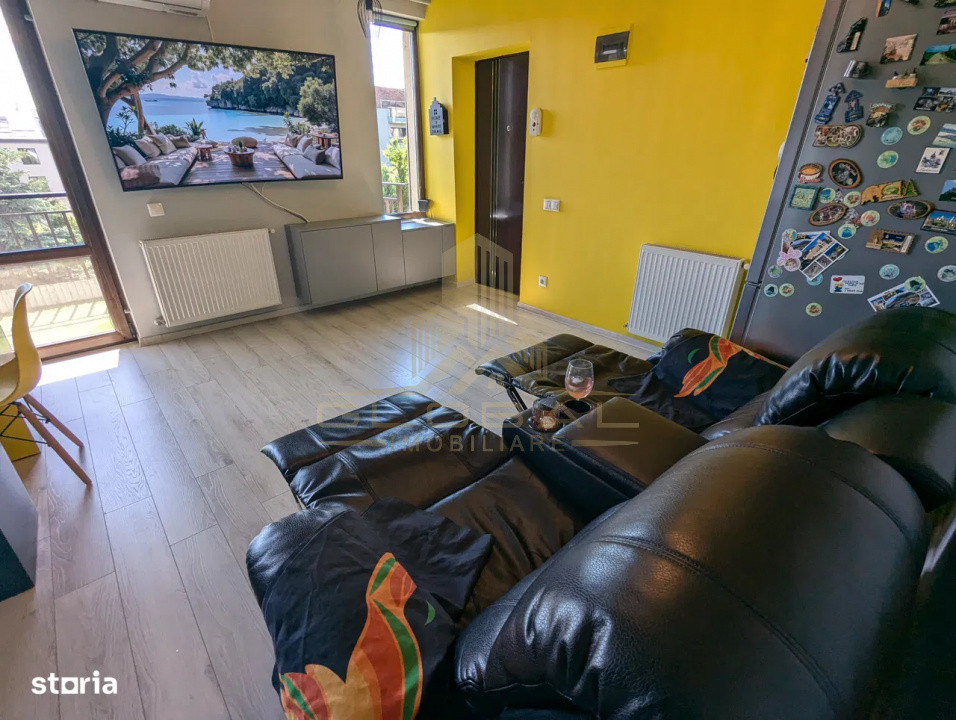 3 camere , 54 mp, 2 terase,2 parcari  zona str.Borhanciului , Borhanci