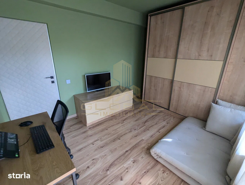 3 camere , 54 mp, 2 terase,2 parcari  zona str.Borhanciului , Borhanci