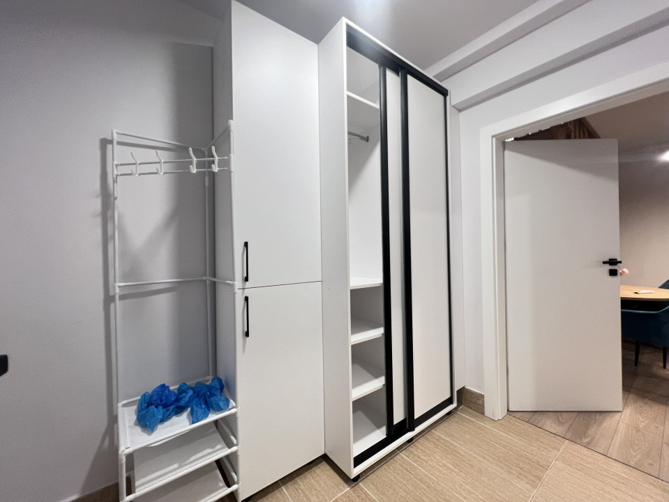 3 camere , 95 mp, Lux, 2 Nivele, parcare, terasa, str.Decebal, Centru