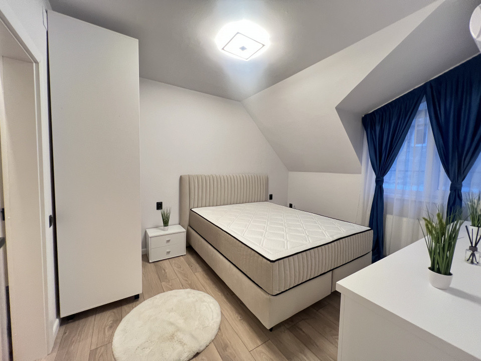 3 camere , 95 mp, Lux, 2 Nivele, parcare, terasa, str.Decebal, Centru