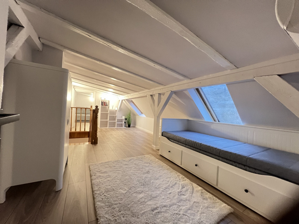 3 camere , 95 mp, Lux, 2 Nivele, parcare, terasa, str.Decebal, Centru