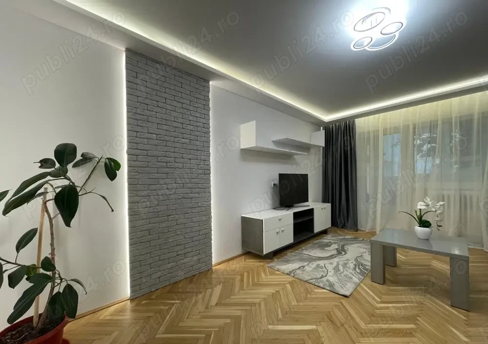 3 camere, LUX,decomandat, 72 mp,  balcon, parcare, zona str. Dambovitei, Marasti