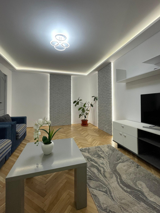 3 camere, LUX,decomandat, 72 mp,  balcon, parcare, zona str. Dambovitei, Marasti