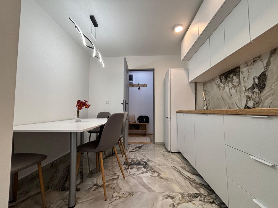 3 camere, LUX,decomandat, 72 mp,  balcon, parcare, zona str. Dambovitei, Marasti