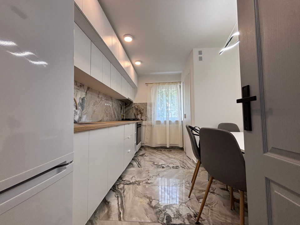 3 camere, LUX,decomandat, 72 mp,  balcon, parcare, zona str. Dambovitei, Marasti
