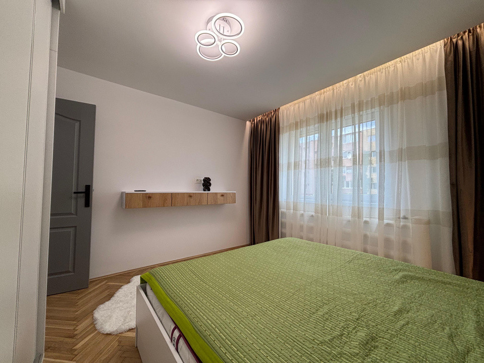3 camere, LUX,decomandat, 72 mp,  balcon, parcare, zona str. Dambovitei, Marasti