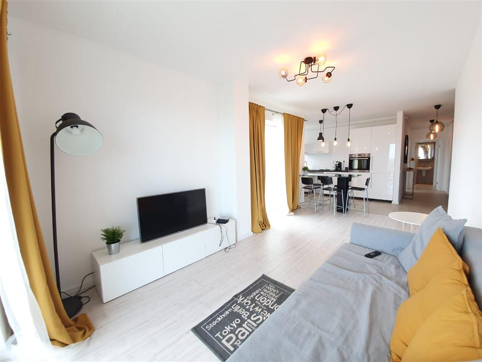 3 camere, 72 mp, parcare, terasa, zona str.Buna Ziua