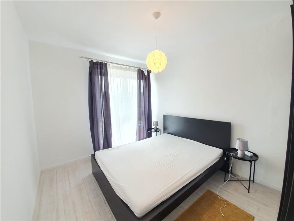 3 camere, 72 mp, parcare, terasa, zona str.Buna Ziua