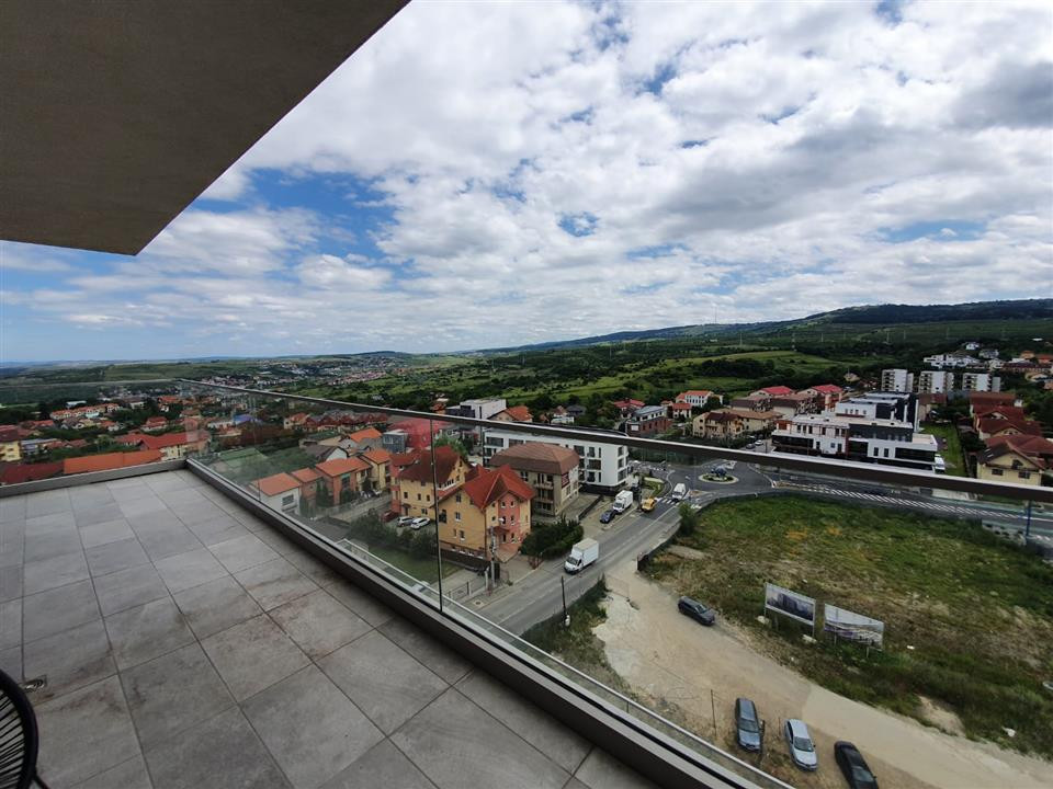 3 camere, 72 mp, parcare, terasa, zona str.Buna Ziua