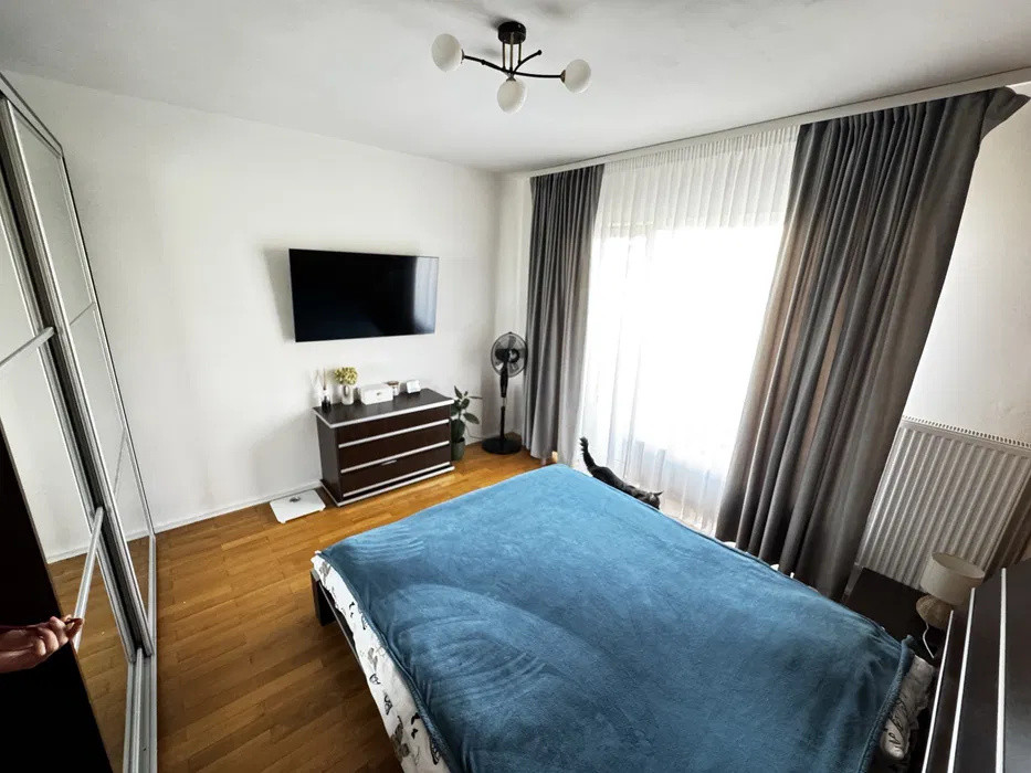 4 camere ,89 mp,  parcare + boxa, terasa, zona Buna-Ziua