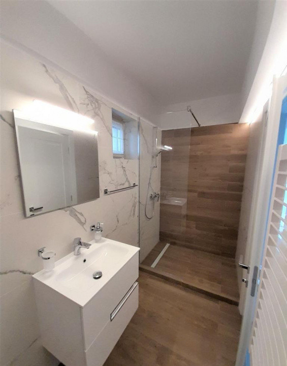 Proprietar inchiriez penthouse lux, 3 camere, in Bonjour Residence