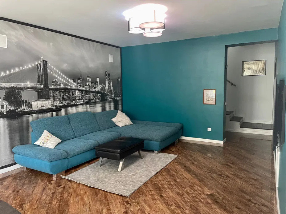 5 camere ,180 mp, curte, 3 nivele, zona str.Piata 1 Mai, Iris