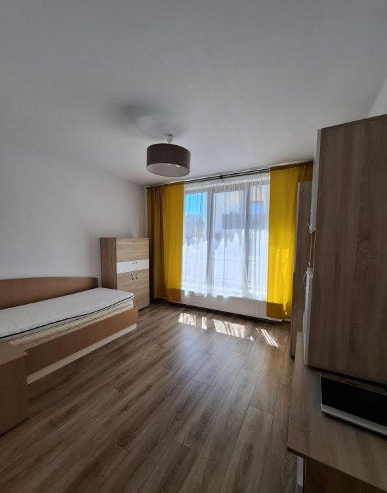 4 camere ,decomandat, 80 mp,  terasa, parcare, zona str.Gurghianu, Europa