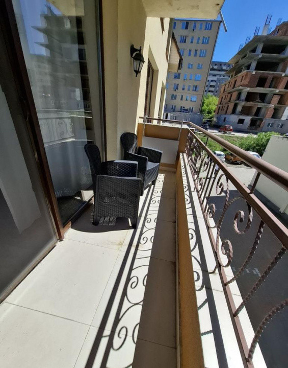 4 camere ,decomandat, 80 mp,  terasa, parcare, zona str.Gurghianu, Europa