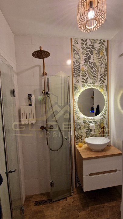 3 camere , LUX, 74 mp, terasa, parcare, Grand Park, Zona Iulius Mall