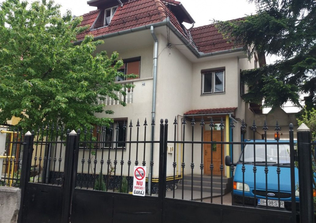 6 camere, vila birouri, 240 mp, 3 bai, 3 balcoane, parcare, zona Gheorgheni