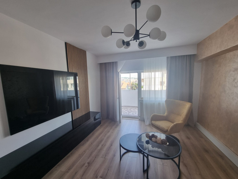 3 camere ,decomandat, 78 mp, 8 mp terasa, zona str.Iugoslaviei, Gheorgheni