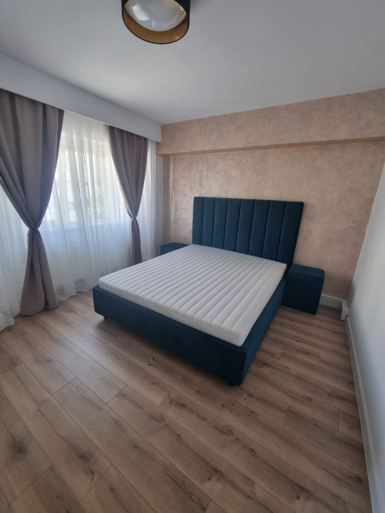 3 camere ,decomandat, 78 mp, 8 mp terasa, zona str.Iugoslaviei, Gheorgheni