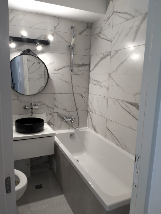 3 camere ,decomandat, 78 mp, 8 mp terasa, zona str.Iugoslaviei, Gheorgheni