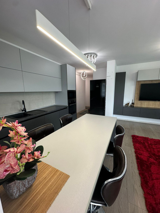 3 camere ,101 mp,  terasa, parcare, zona str.Sopor, Gheorgheni