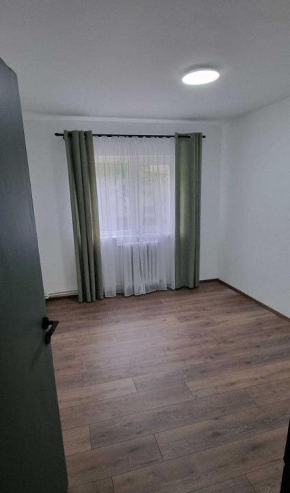 3 camere 65 mp, NOU, 2 bai, terasa, zona str.Gheorghe Dima, Zorilor