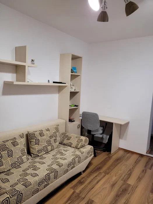 3 camere , 72 mp, parcare, zona str.Aleea Zaharia Stancu, Buna-Ziua