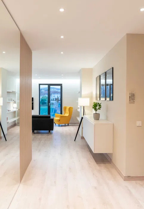 3 camere, LUX,84 mp, garaj, terasa, zona str.Presecan, Andrei Muresanu