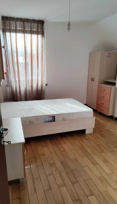 4 camere, 200 mp, 3 terase, zona str.Buna Ziua , Buna-Ziua
