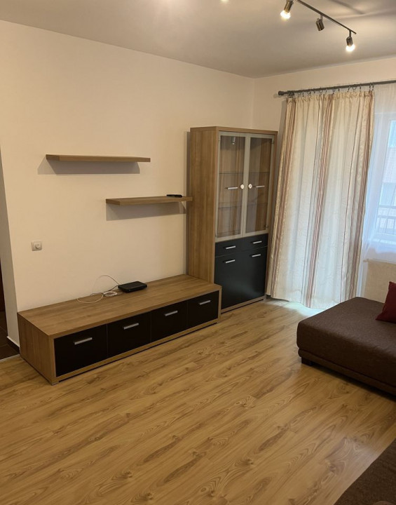 3 camere ,decomandat, 64 mp,  terasa, zona str. Zaharia Stancu, Buna-Ziua