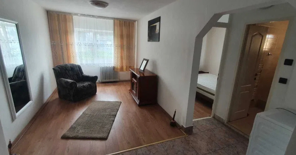 3 camere ,63 mp, 2 balcoane, zona str.Observatorului, Zorilor