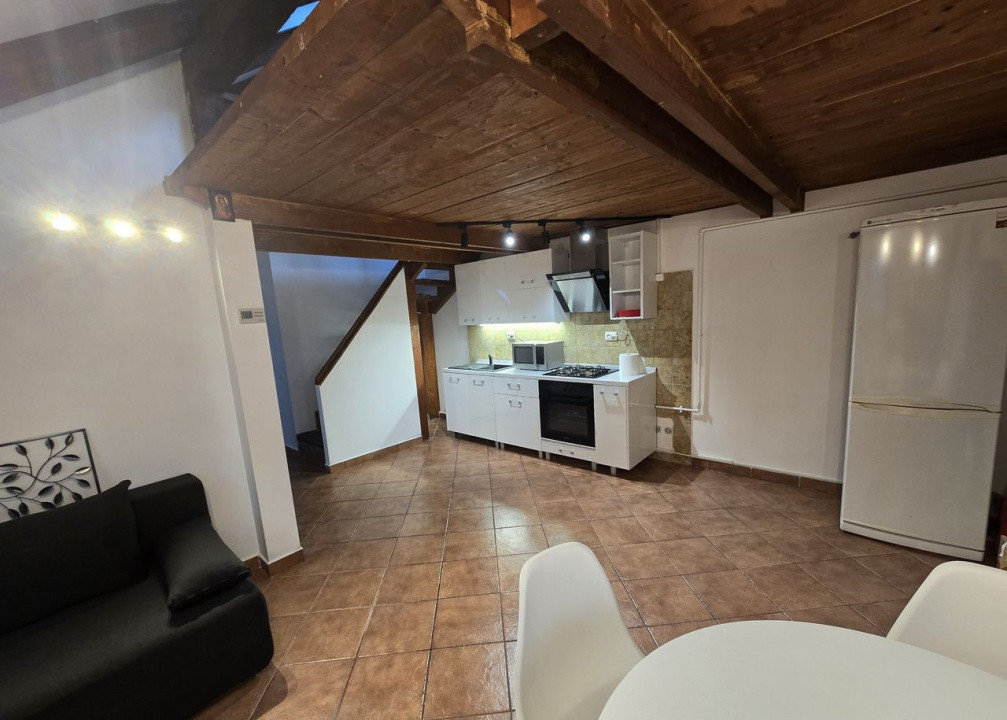 3 camere, 70 mp, zona.Fagului Buna Ziua