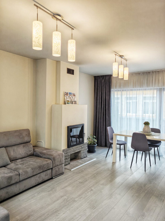 4 camere, vila, 120 mp,  terasa, curte, zona str.Maramuresului, Dambul-Rotund